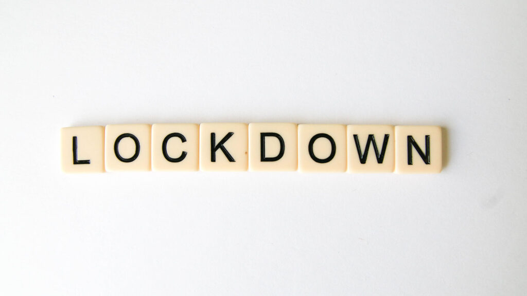 Lockdown in Buchstaben-Würfeln