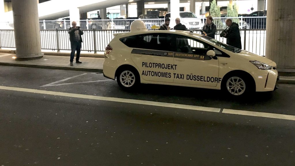 Das erste vermeintlich selbstfahrende Auto Deutschlands | Foto: WDR