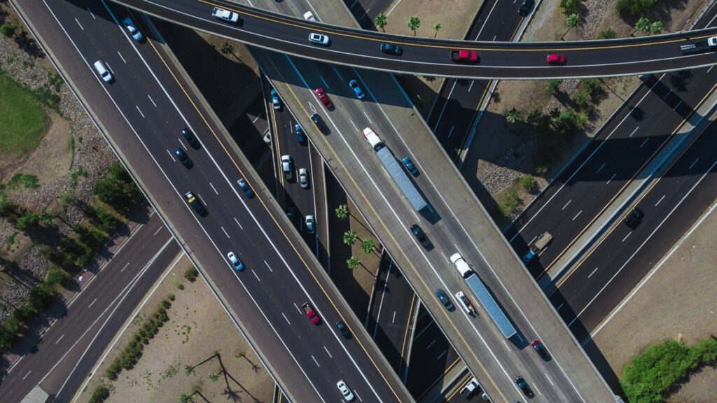 Autos auf einer Autobahn