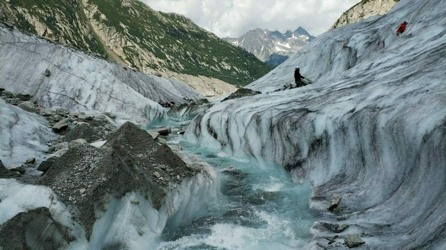 Schmelzwasser am Mer de Glace, Frankreich